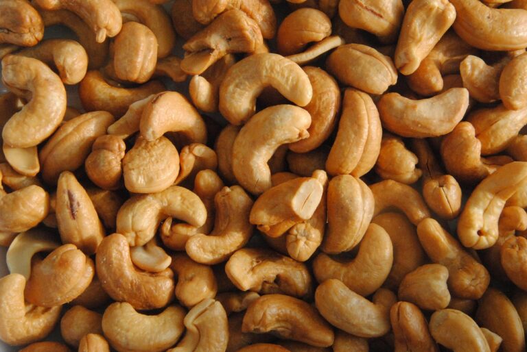 Bean Trades Cashew Nuts